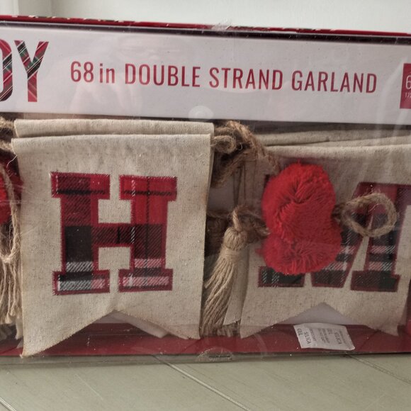 'Hobby Lobby' Double Strand Christmas Garland 68" New in box - Picture 3 of 9
